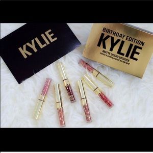 Kylie Jenner Lip Gloss Kylie Cosmetics